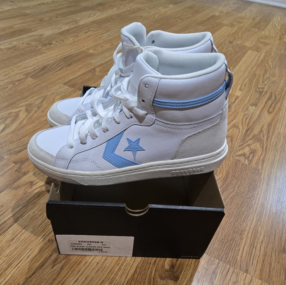 Converse Kids High-Top Sneakers - White and Blue